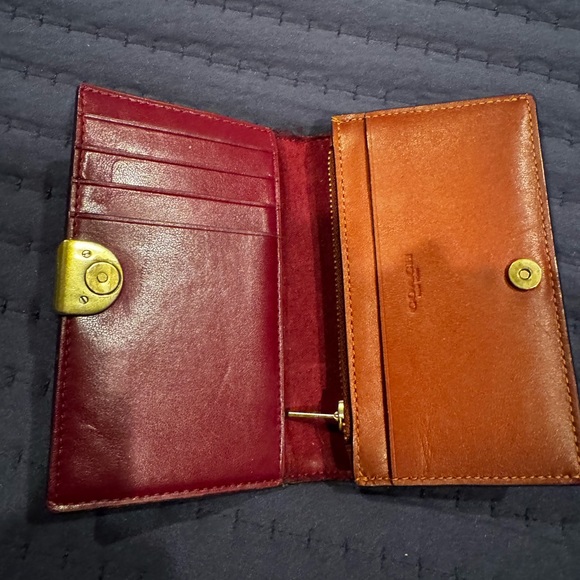 COACH WALLET AND CARD HOLDER, GENTLY USED, GOOD CONDITION - Picture 2 of 7
